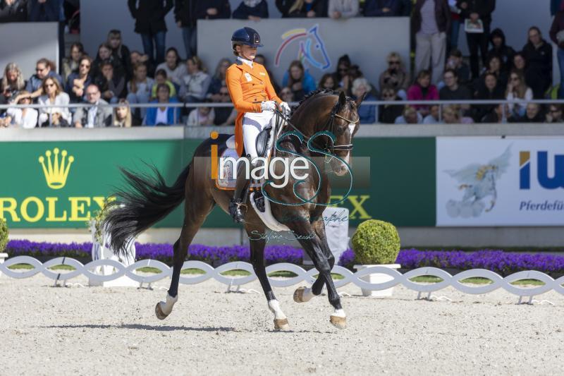 VAN DER PUTTEN Marieke TORVESLETTENS TITANIUM_Aachen_20240707_SS350435.jpg